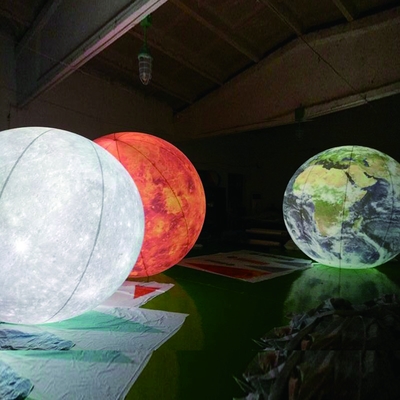 膨らませられる月 4x4m 膨らませられる装飾 膨らませられる惑星 太陽系 9つの惑星