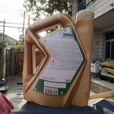 オーダーメイド 巨大 潤滑油のケトル 広告 宣伝用の充気機 オイルボトルモデル